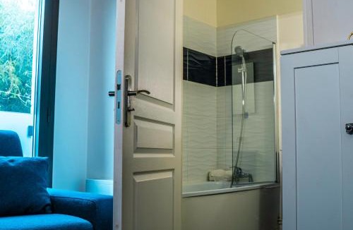 Neuilly-sur-Marne Apartment | Résidence P&C Studio Mignon proche de Paris et Disneyland