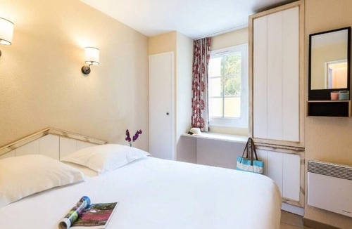 Behobie Apartment | Résidence Pierre & Vacances Le Domaine de Bordaberry - Apartment for 4 people - 1 bedroom - Terrace or balcony