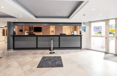 Menton Apartment | Résidence Pierre & Vacances Les Rivages du Parc*** - Studio for 4 people - 1 sleeping area - Balcony