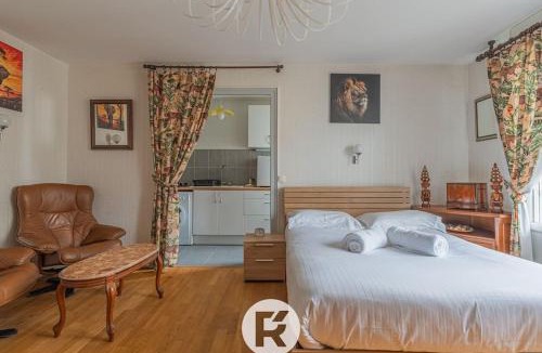 Secteur 4 Apartment | R'Apparts T1 Petit Safari