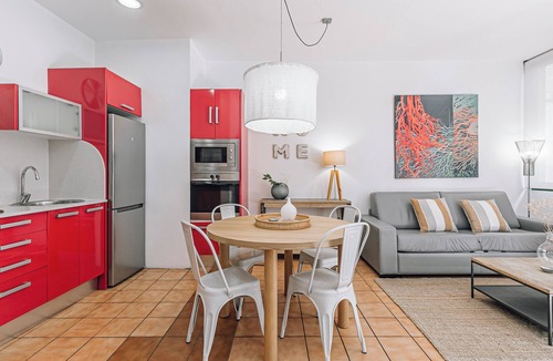Gothic Quarter Apartment | Ramblas Apartment, Boqueria