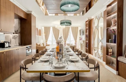 Vivienne Apartment | REFINED & LIGHT-FILLED 4 BR APT WITH PREMIUM FINISHES IN A PRESTIGIOUS LOCATION