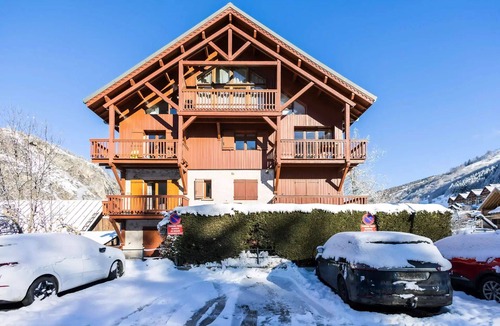Valloire Apartment | Regain Chalet - 3 rooms 8 people exposed South-East