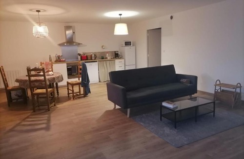 Anglards-de-Saint-Flour Apartment | Relais des Gorges de la Truyère