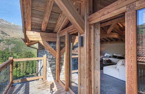 Saint-Martin-de-Belleville Ski Chalet | Renovated chalet with pool, sauna and hammam for 14 people in Saint-Martin-de-Belleville