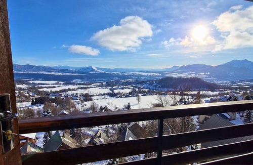 Saint-Michel-de-Chaillol Apartment | Renovated studio 2 pers - South balcony - Pets allowed