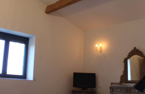 Les Vans House | Renovated 300 m2 stone farmhouse with swimming pool and large equipped pool house.