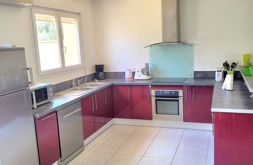 Latour-Bas-Elne House | Renovated air-conditioned house sleeps 6 5 minutes from the beach