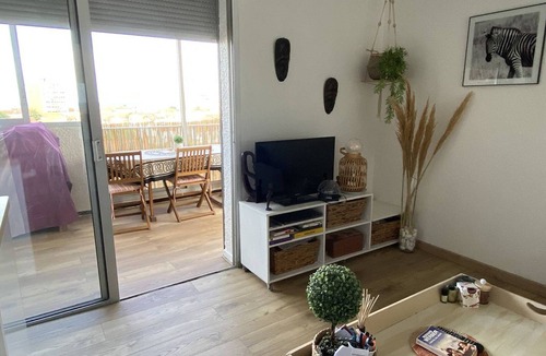 Le Port Apartment | Renovated apartment in Nouméa, marina, parking