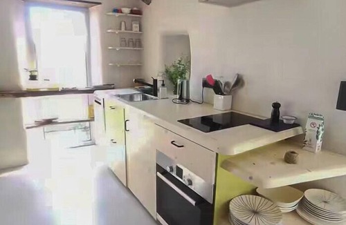 Pied-de-Borne House | Renovated clède with valley views in Ardèche