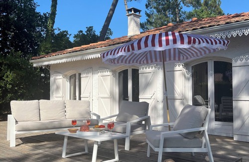 Lanton House | Renovated house with a large garden · 10 min from the beach · Taussat, Arcachon Bay