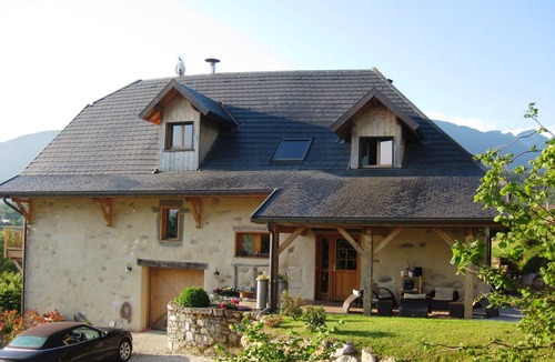 Saint-Jorioz Villa | Renovated Savoyard farmhouse with outdoor SPA