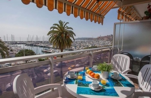 Menton Apartment | Renovated sea-facing studio with terrace in Menton
