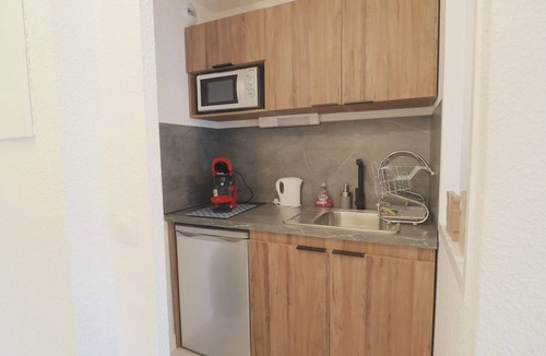 La Petite Motte Apartment | Renovated studio with garden, parking - 4 guests