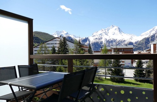 Mont-de-Lans Apartment | Renovated studio 4 pers with south balcony Les 2 Alpes