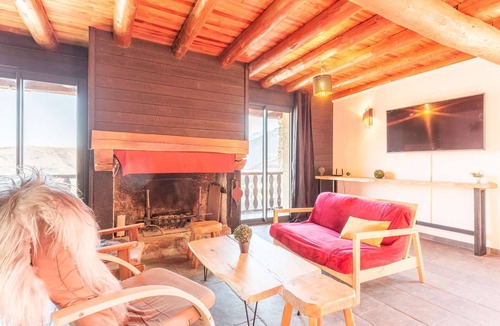 Saint-Lary-Soulan Ski Chalet | Renovated typical chalet in Soulan, 4 bedrooms, 9 pers.