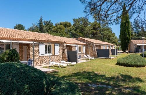 La Roque-sur-Pernes House | Rental in a quiet setting with pool n5