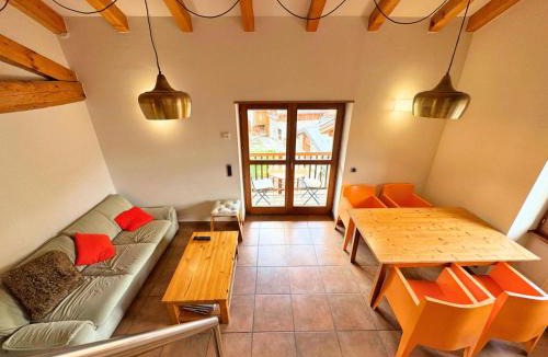 Saint-Martin-de-Belleville Apartment | Residence Abeille - 2 pièces mezzanine 4 personnes, 50m² + 10m² - Centre du village MAE-4111