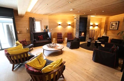 Les Menuires Apartment | Residence Club MMV Le Coeur des Loges* - 3 Rooms 6 People Family +