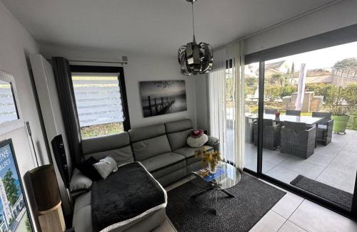 Brison-Saint-Innocent Apartment | Residence L'unik - Charmant appartement dans résidence contemporaine ! MAE-5084