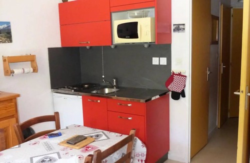Valloire Apartment | Residence Le Thymel - 2 rooms cabin 4 people exposed East