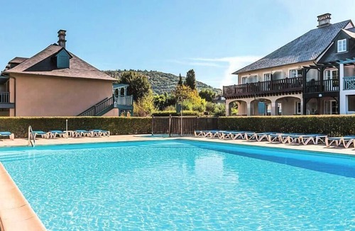 Argentat Apartment | Residence Les Belles Rives - maeva Home - 2 Room Apartment 7 People - Comfort