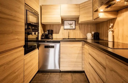 Valloire Apartment | Residence Les Fermes Du Planet - 4 rooms duplex 8 people 5* exposed South