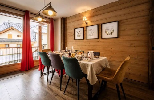 Valloire Apartment | Residence Les Fermes Du Planet - 4 rooms duplex 8 people 5* exposed South