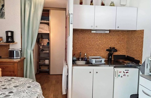 Bareges Apartment | Residence Marmottes - Studio cabin with private covered parking space