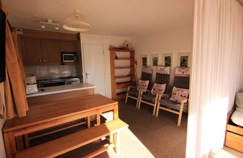 Val-Thorens Apartment | Residence Roche Blanche - 2 room flat for 6 people