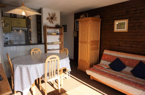Orcieres-Merlette Apartment | Residence Sirac A - 2 Rooms for 8 People