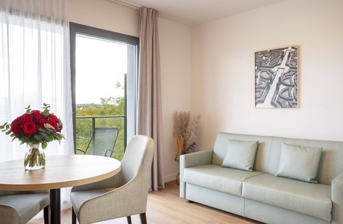 Senart Hotel | Residhome Paris Senart
