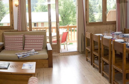 Pralognan-la-Vanoise Apartment | Resort center, balcony, tv, ski locker, 66m², Pralognan-la-Vanoise