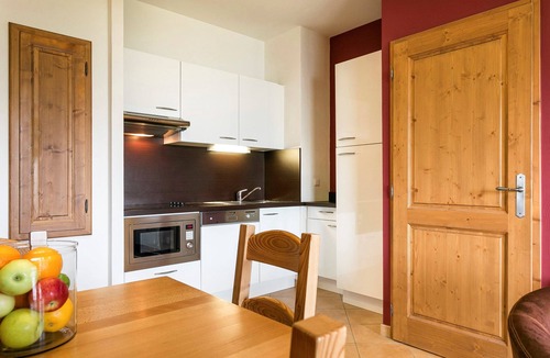 Sainte-Foy-Tarentaise Condo | Restez Près des Pistes | Appartement Confortable + Piscine Intérieure