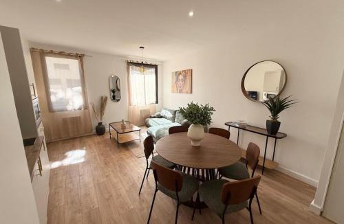 Villette Gare Apartment | Richerand - 2 Bedrooms - Pardieu
