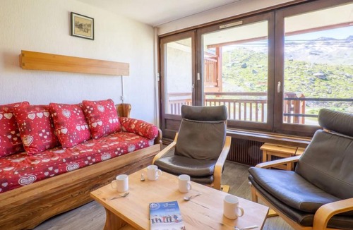 Val-Thorens Apartment | Roc de Peclet B19 by Interhome