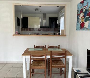 Marmande Apartment | Rochel