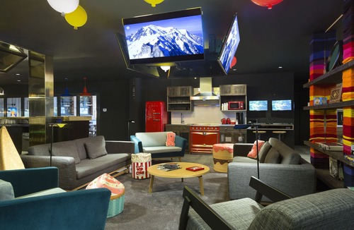 Les Houches Hotel | RockyPop Chamonix - Les Houches