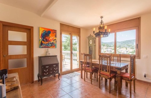 Argentona Apartment | Romantic Apartment Escape in Argentona