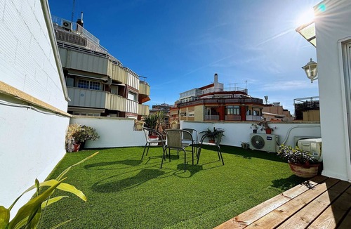 Esplugues de Llobregat Ski Chalet | Rooftop terrace Premier Balcony Double room -Shared Bathroom and Washroom