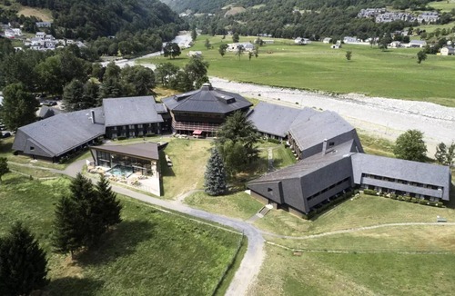 Luz-Saint-Sauveur Hotel | Room for 2 People - Full Board
