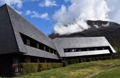 Luz-Saint-Sauveur Hotel | Room for 2 People - Full Board