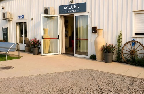 Mudaison Apartment | Room with Shared Terrace and Wi-Fi, 10 Minutes from the Sea