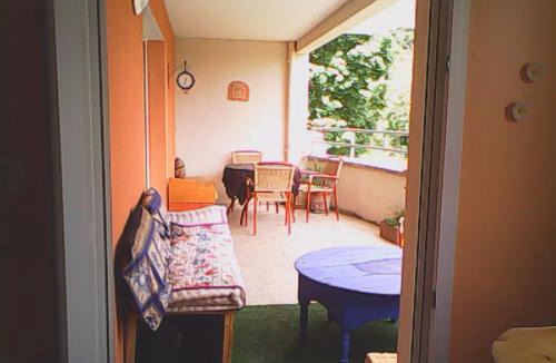 Chatuzange-le-Goubet Apartment | rossignol
