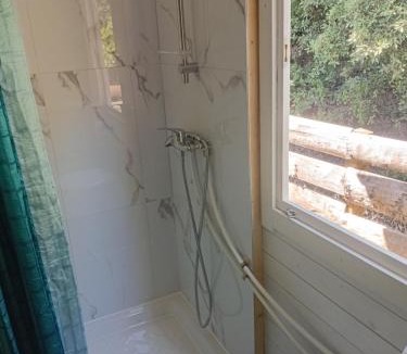 Saint-Peray Cabin | Roulotte Lialou