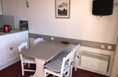 Arc-1800 Apartment | Ruitor accommodation ski holidays in the snow and summer in the mountains