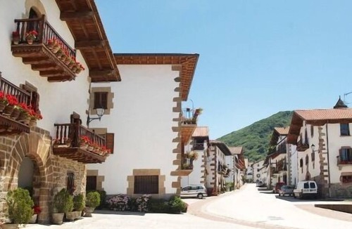 Iraizotz Cottage | Rural apartment Aptos. Etxeberría I, II and III for 6 people