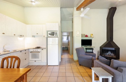 Lladurs House | Rural Apartment El Corral
