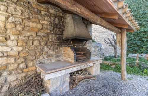 Savalla del Comtat House | Rural House 'Cal Xavier De Segura' with Private Pool, Private Garden and Wi-Fi