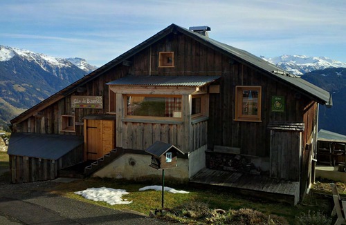 Bisanne 1500 Cottage | Rustic chalet on the slopes, exceptional view of Mont Blanc